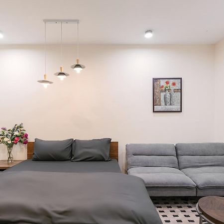 Delapong Homestay - 50M To Hoan Kiem Lake Hanoï Extérieur photo