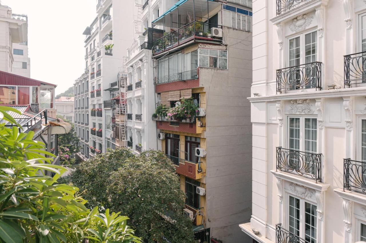 Delapong Homestay - 50M To Hoan Kiem Lake Hanoï Extérieur photo